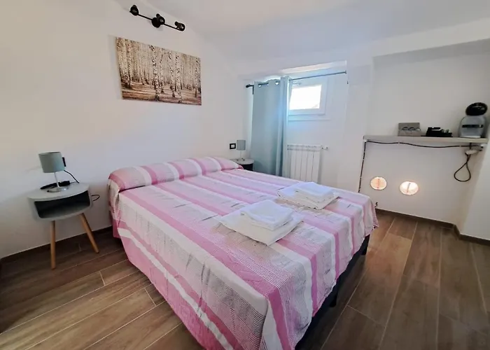 Pensión Alloggiamo 3*