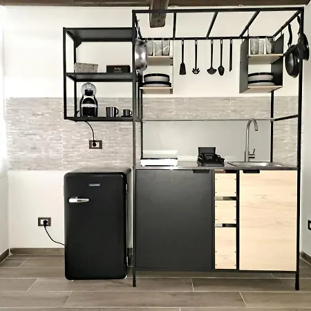 Casa de hóspedes Alloggiamo 3*