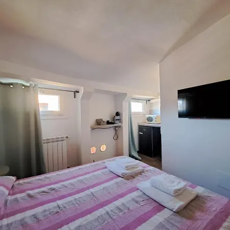 Alloggiamo Gasthuis Modena