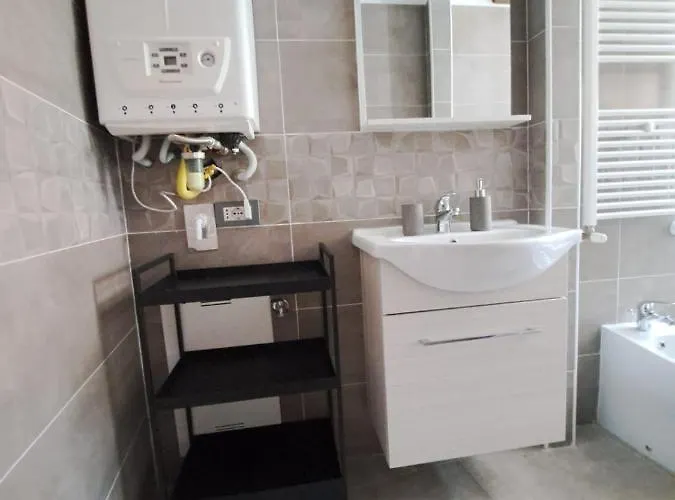 Alloggiamo 3* Modena